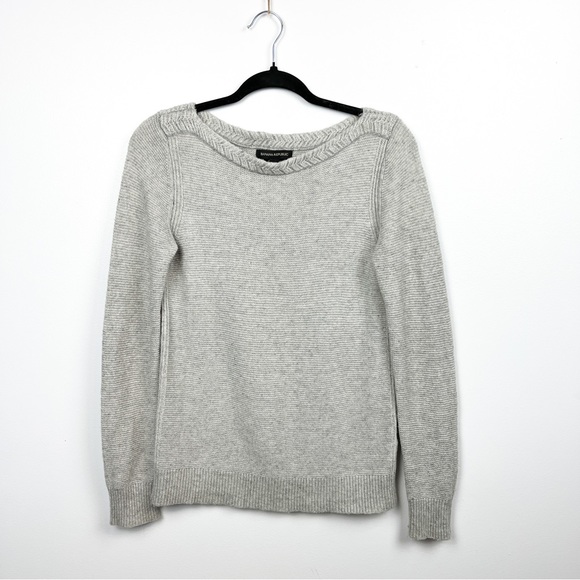 Banana Republic Sweaters - Banana Republic Long Sleeve Grey Knit Sweater with Sparkly Silver Thread…